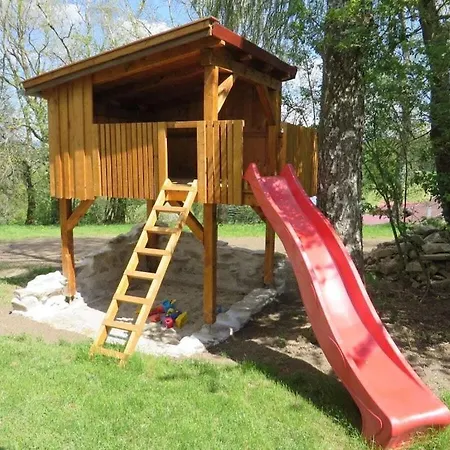 In With Swimming Pool
